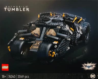 LEGO Batman Batmobile Tumbler Set 76240