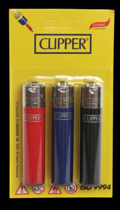 3x Clipper Lighters